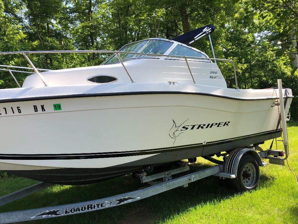 Seaswirl Striper 2100 Walk Around Boat For Sale - Waa2