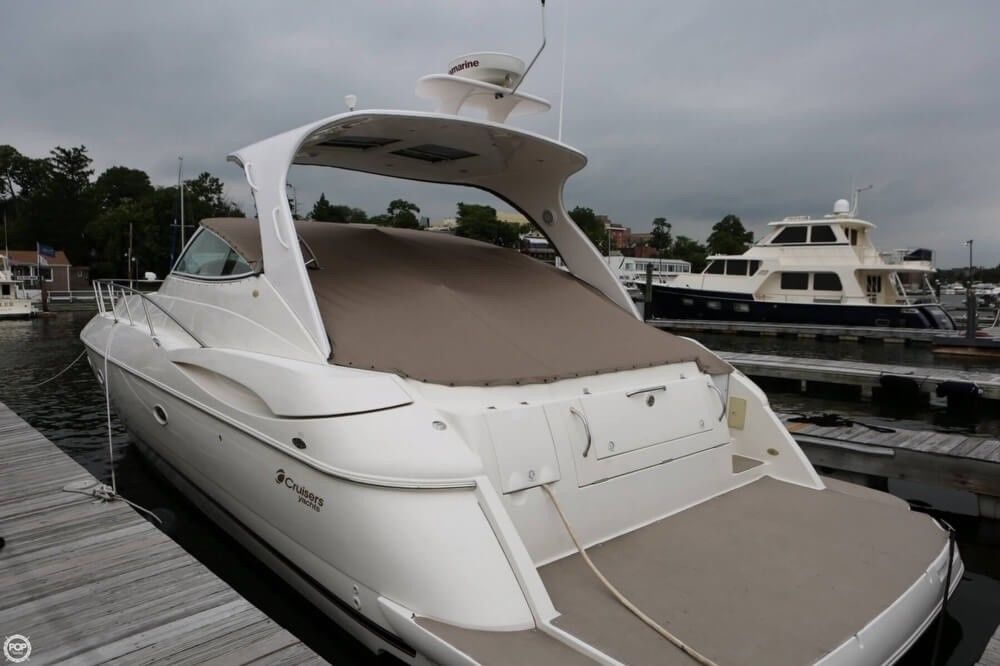 cruisers yachts 4370 for sale