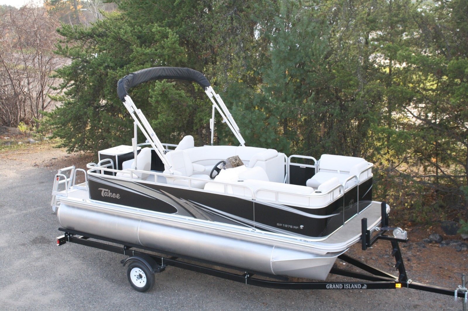 Factory direct Grand Island G series pontoon boat sales and Grand Island po...