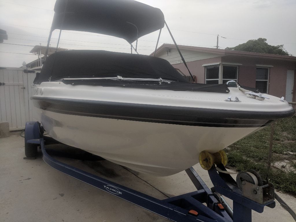 Bayliner Bow Rider 2011 for sale for $12,500 - Boats-from-USA.com