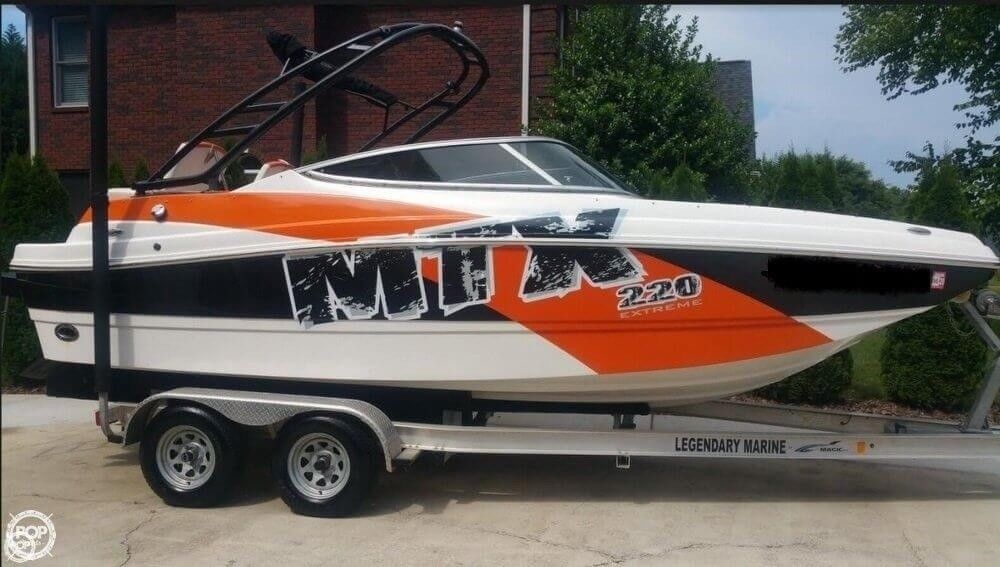 Rinker 220 MTX Extreme 2013 for sale for $42,300 - Boats-from-USA.com
