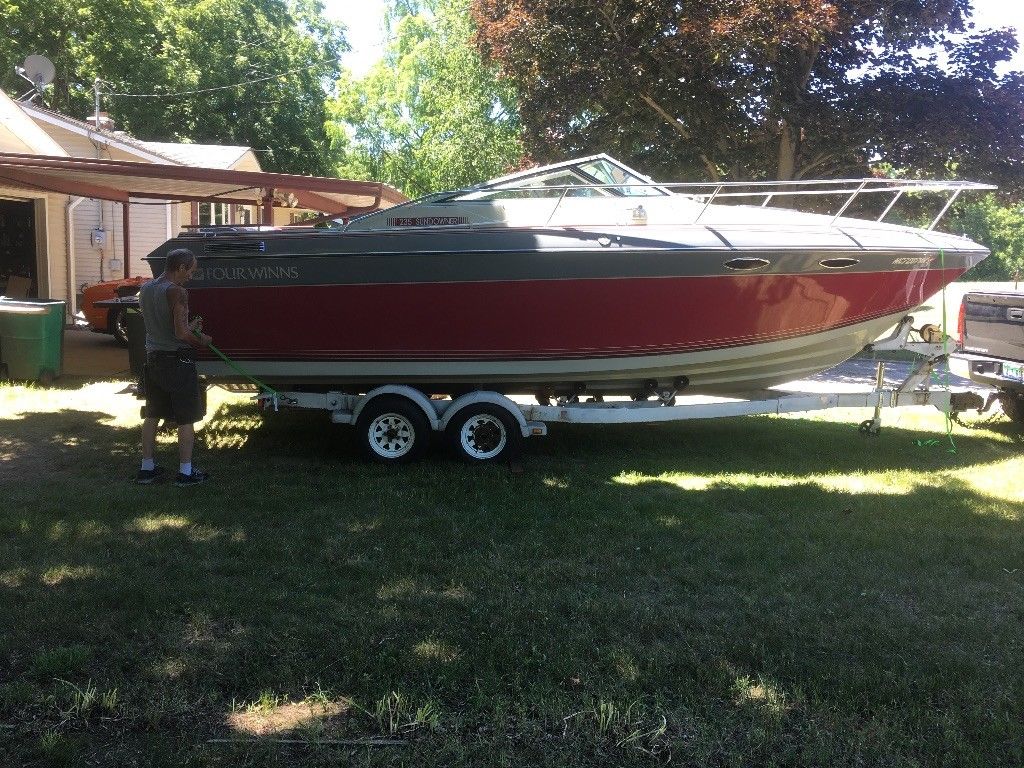 Four Winns 1988 for sale for $6,500 - Boats-from-USA.com