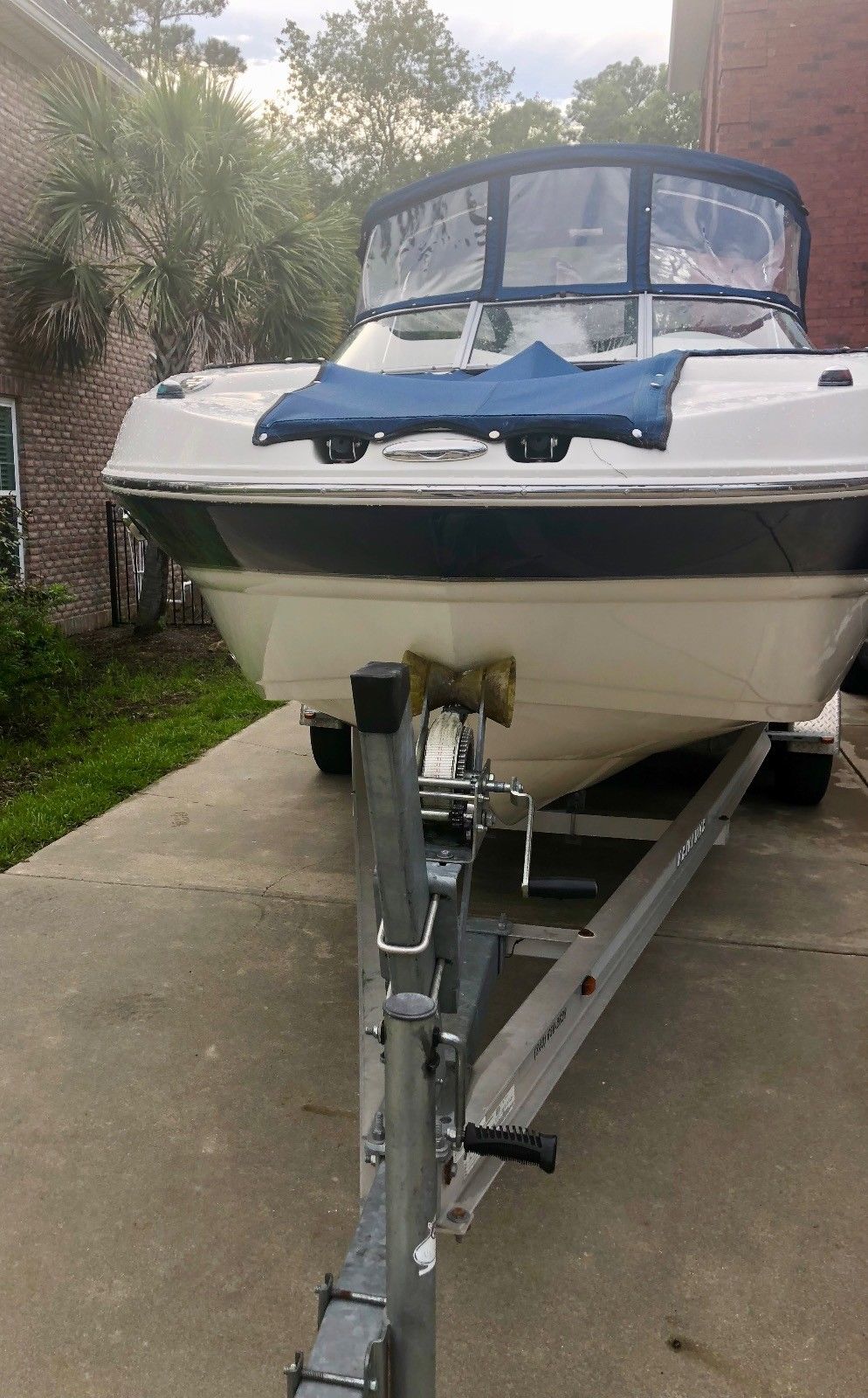 Stingray LR 235 2011 for sale for $29,000 - Boats-from-USA.com