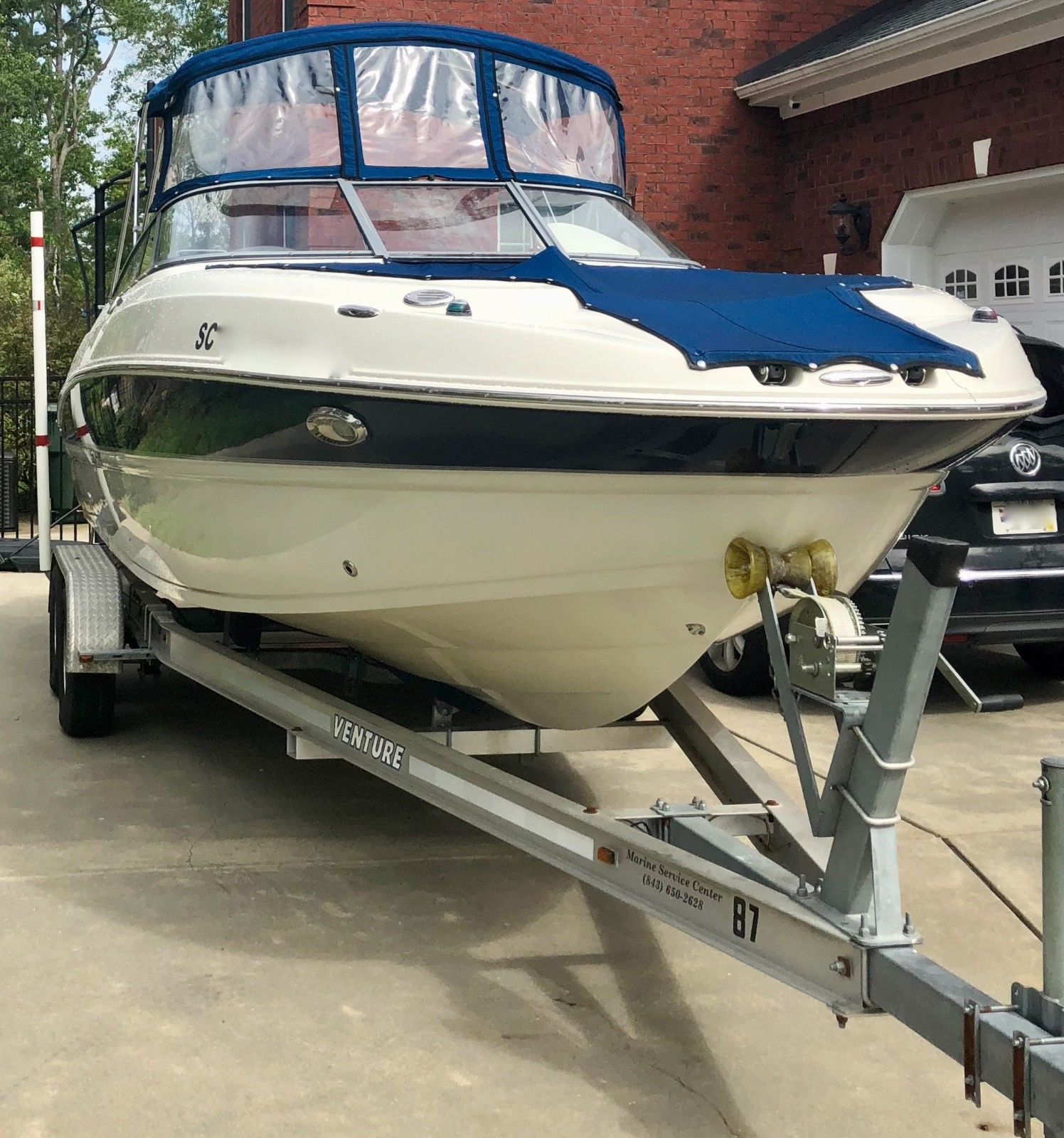 Stingray LR 235 2011 for sale for $29,000 - Boats-from-USA.com