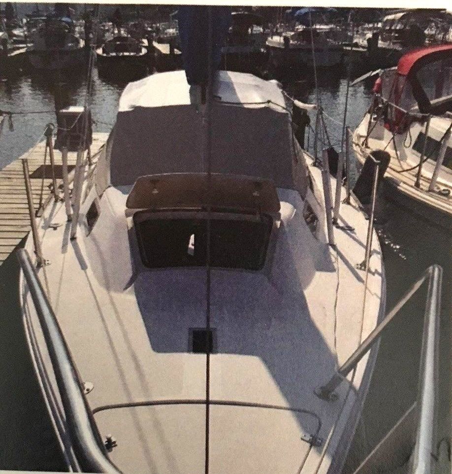 catalina yacht