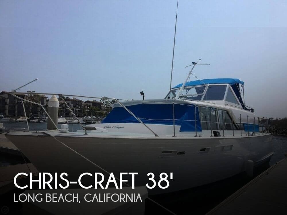 Chris-Craft 38 Constellation