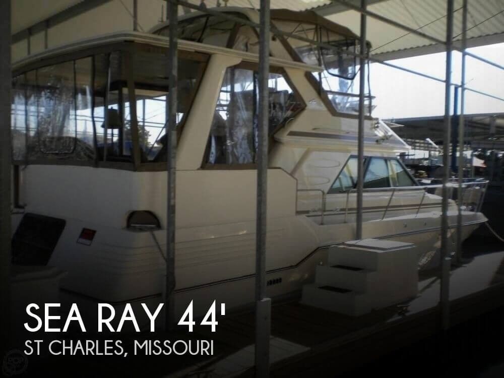 Sea Ray 415 Aft Cabin