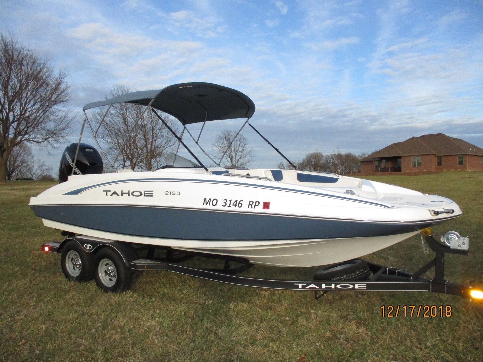 TAHOE 2150 DECK BOAT WITH A 200 HP MERCURY , TRAILER AND COVER INCLUDED**OBO**