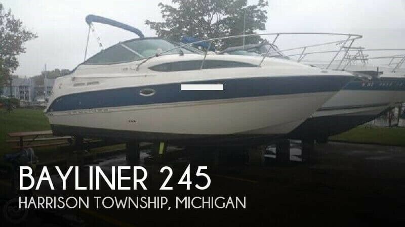 Bayliner 245