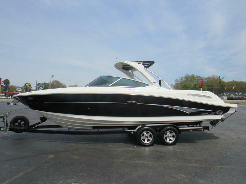 SEA RAY SLX 270 2011 for sale for $10 - Boats-from-USA.com