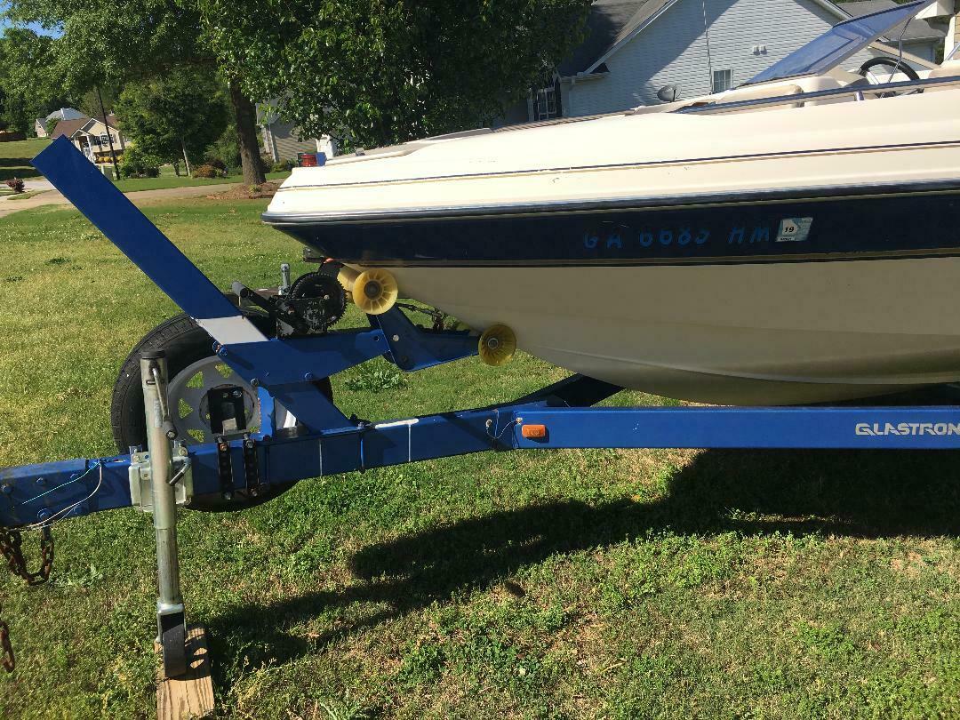 Glastron GSX22.5 2000 for sale for $5,000 - Boats-from-USA.com