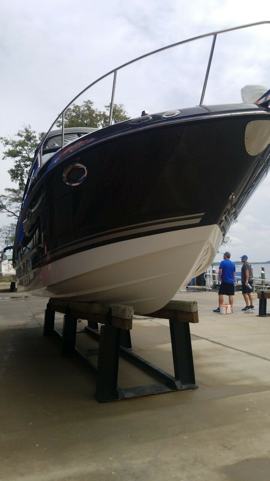 2015 monterey 275 sport yacht