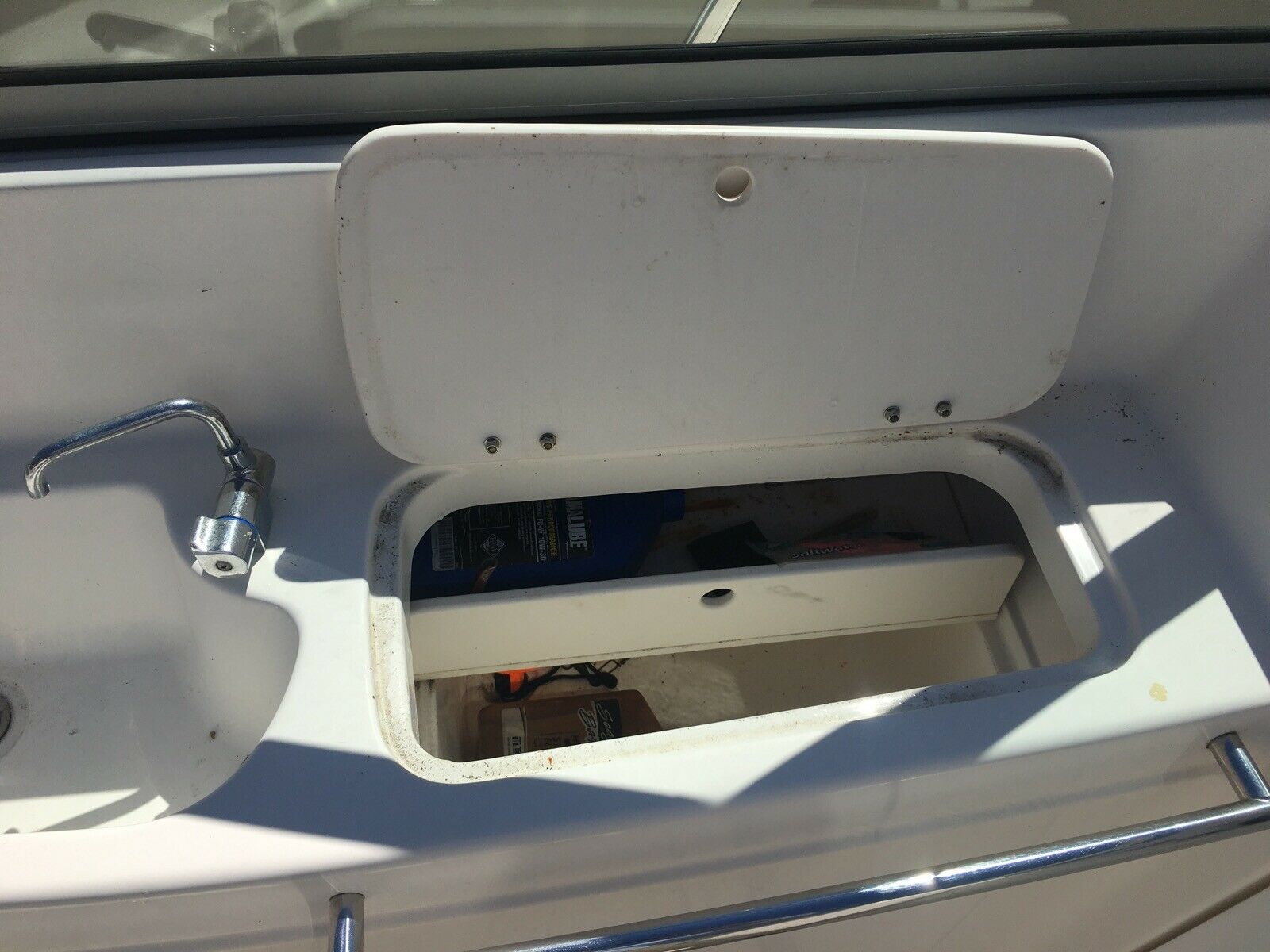 Robalo R225 Walk Around 2004 for sale for $22,500 - Boats-from-USA.com