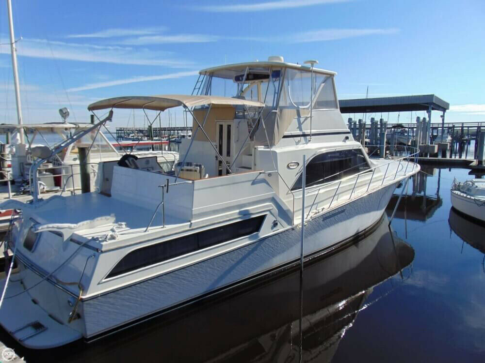 Ocean Yachts 55 Sunliner 1984 for sale for $89,900 - Boats-from-USA.com