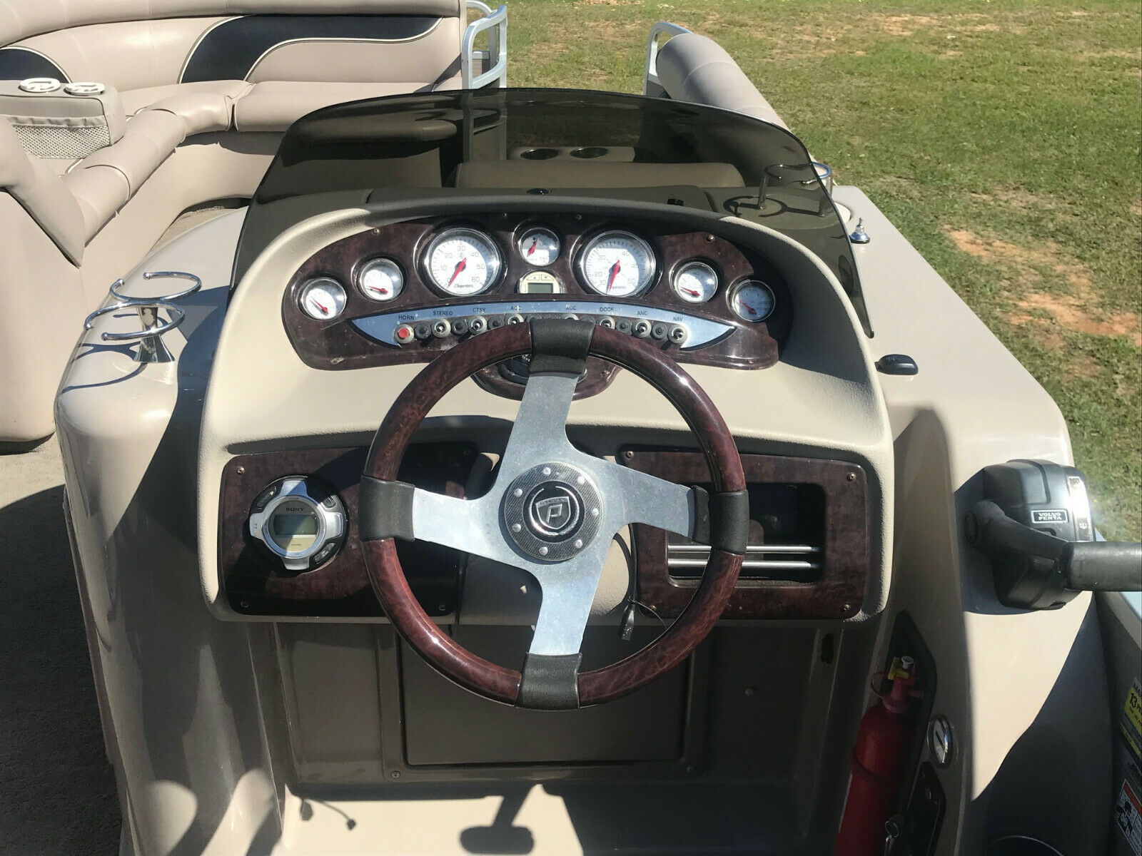 Premier Pontoons 2008 for sale for $305 - Boats-from-USA.com