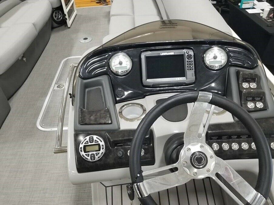 Regency 254 LE3 2018 for sale for $5,000 - Boats-from-USA.com