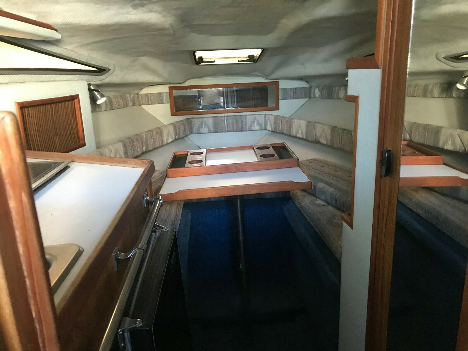 Sea Ray 230 Weekender 1988 for sale for $6,300 - Boats-from-USA.com