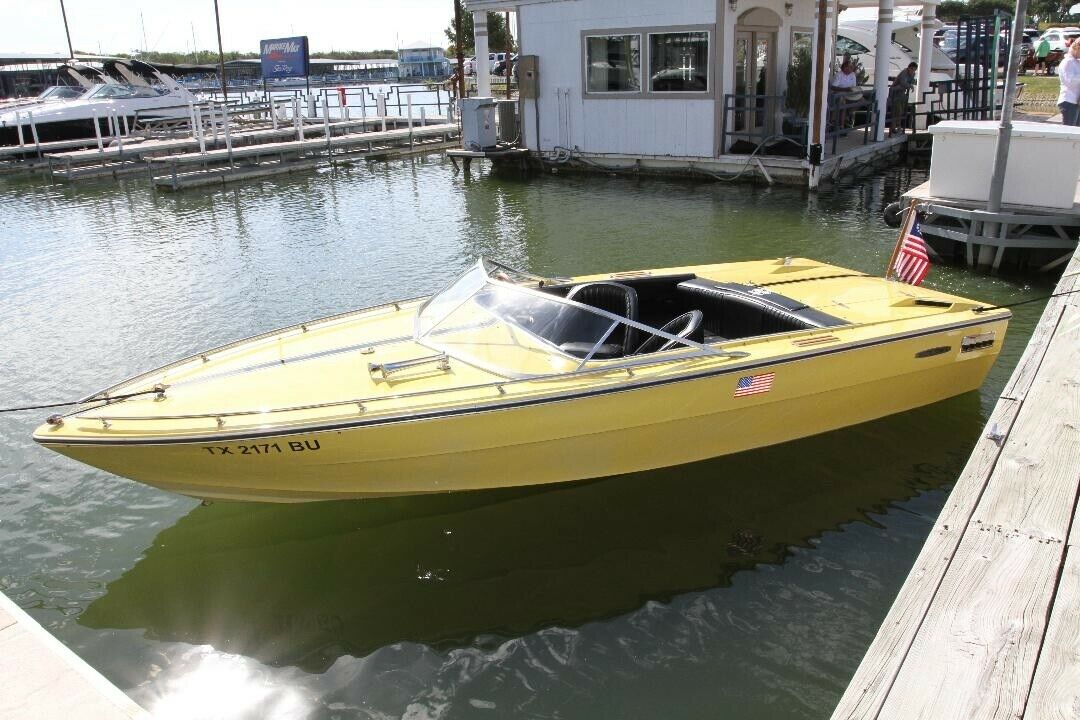 sea ray runabout