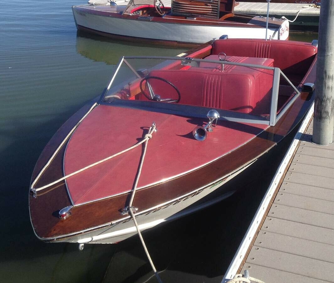 1968 chris craft cavalier yacht 36'