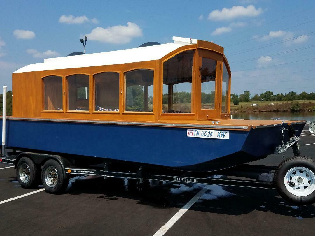 Custom Custom-built River Cruising Houseboat