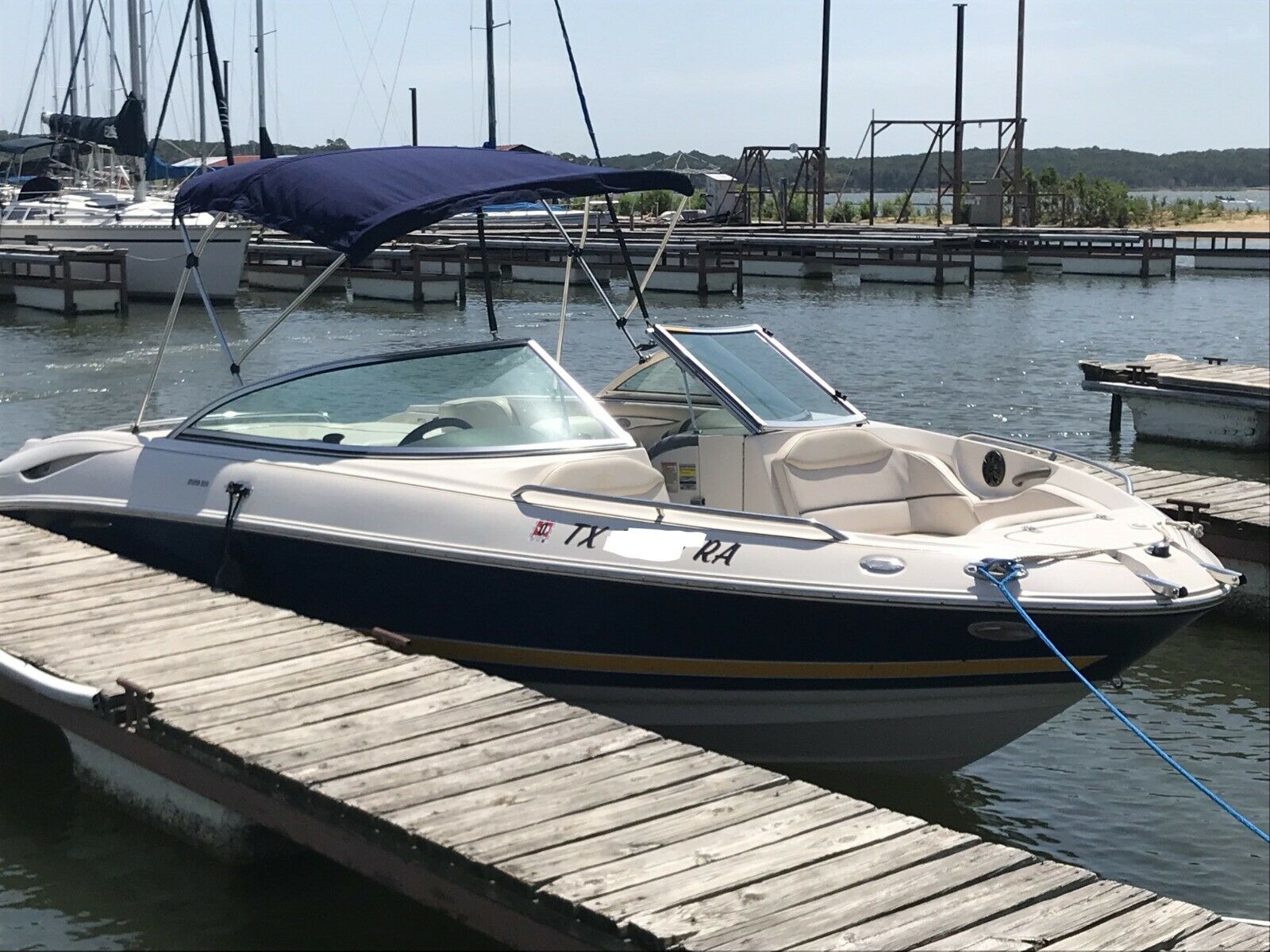 Monterey 2002 For Sale For $17,499 - Boats-from-usa.com