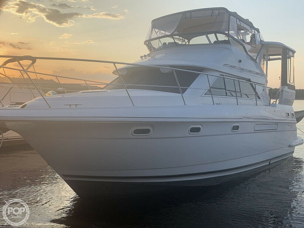 2001 cruisers yachts 3750 motoryacht