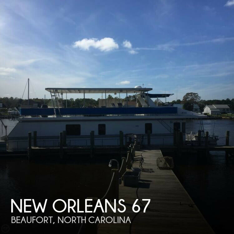 New Orleans 67 Custom Houseboat