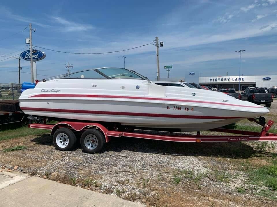 Chris Craft 232 Sportdeck 2000 for sale for $9,000 - Boats-from-USA.com