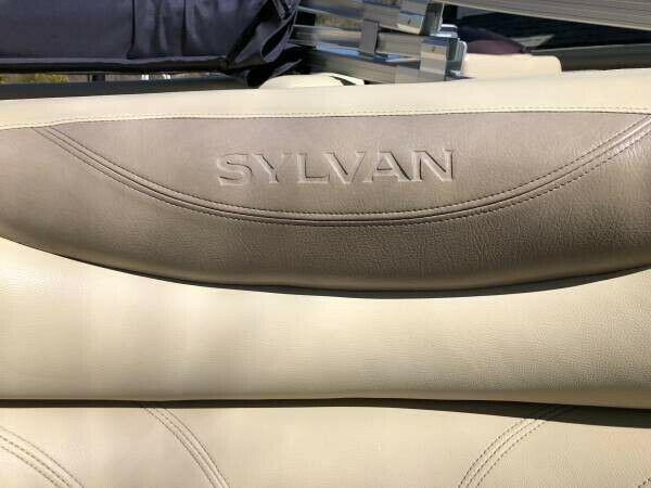 sylvan 8522 2018 for sale for $12,690 - boats-from-usa.com