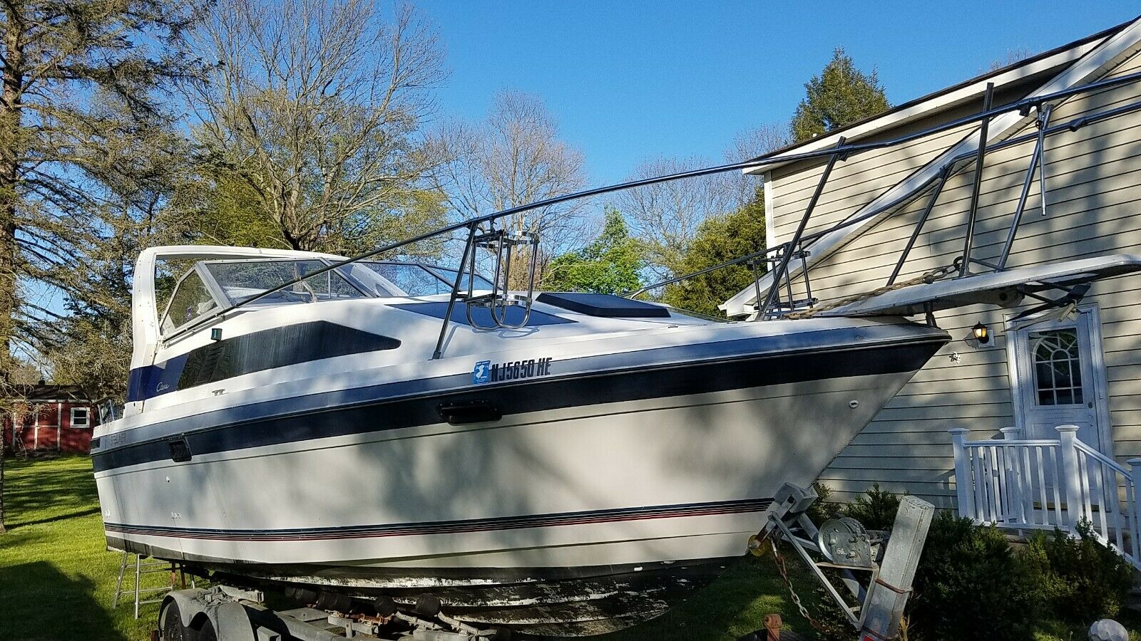 Bayliner 2650 1986 for sale for $6,250 - Boats-from-USA.com