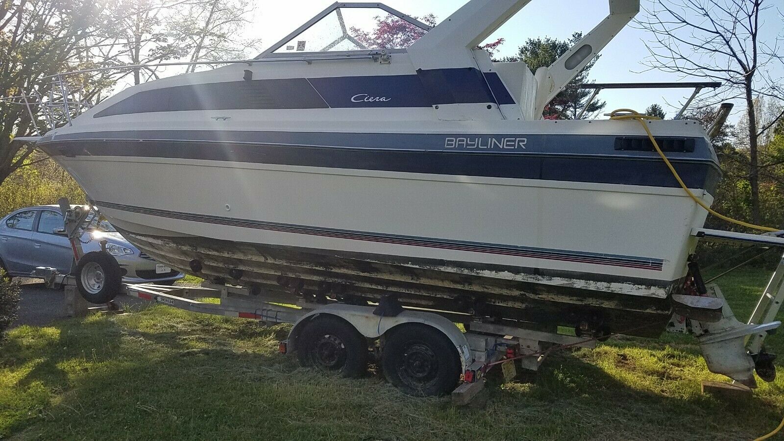 Bayliner 2650 1986 for sale for $6,250 - Boats-from-USA.com