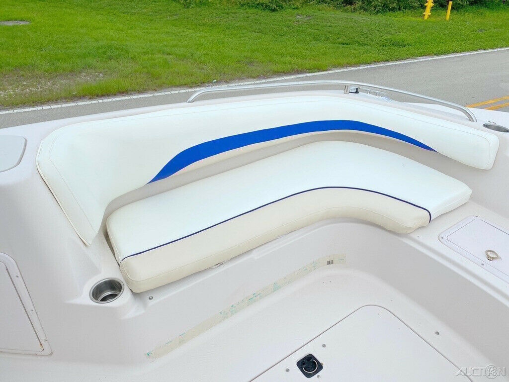 HURRICANE 211 GS 2003 for sale for $15,800 - Boats-from-USA.com