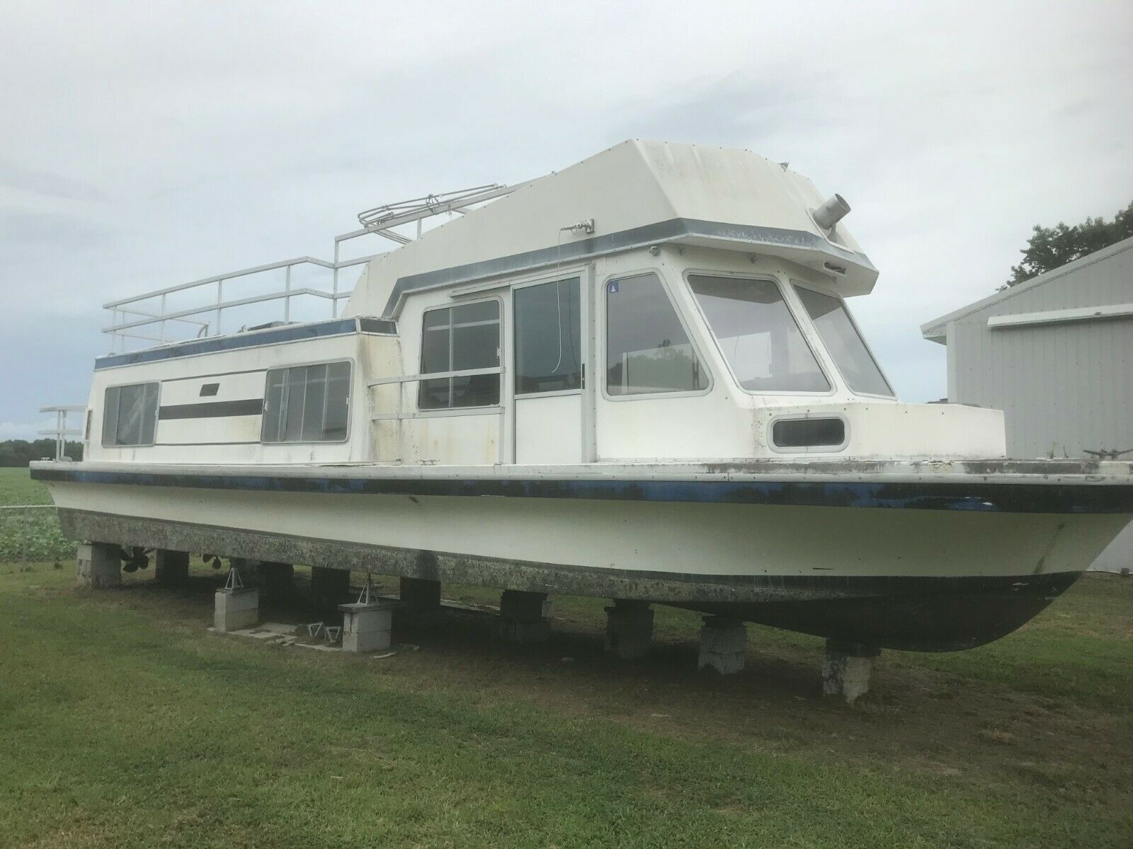 Gibson 42 House Boat Boat For Sale Waa2