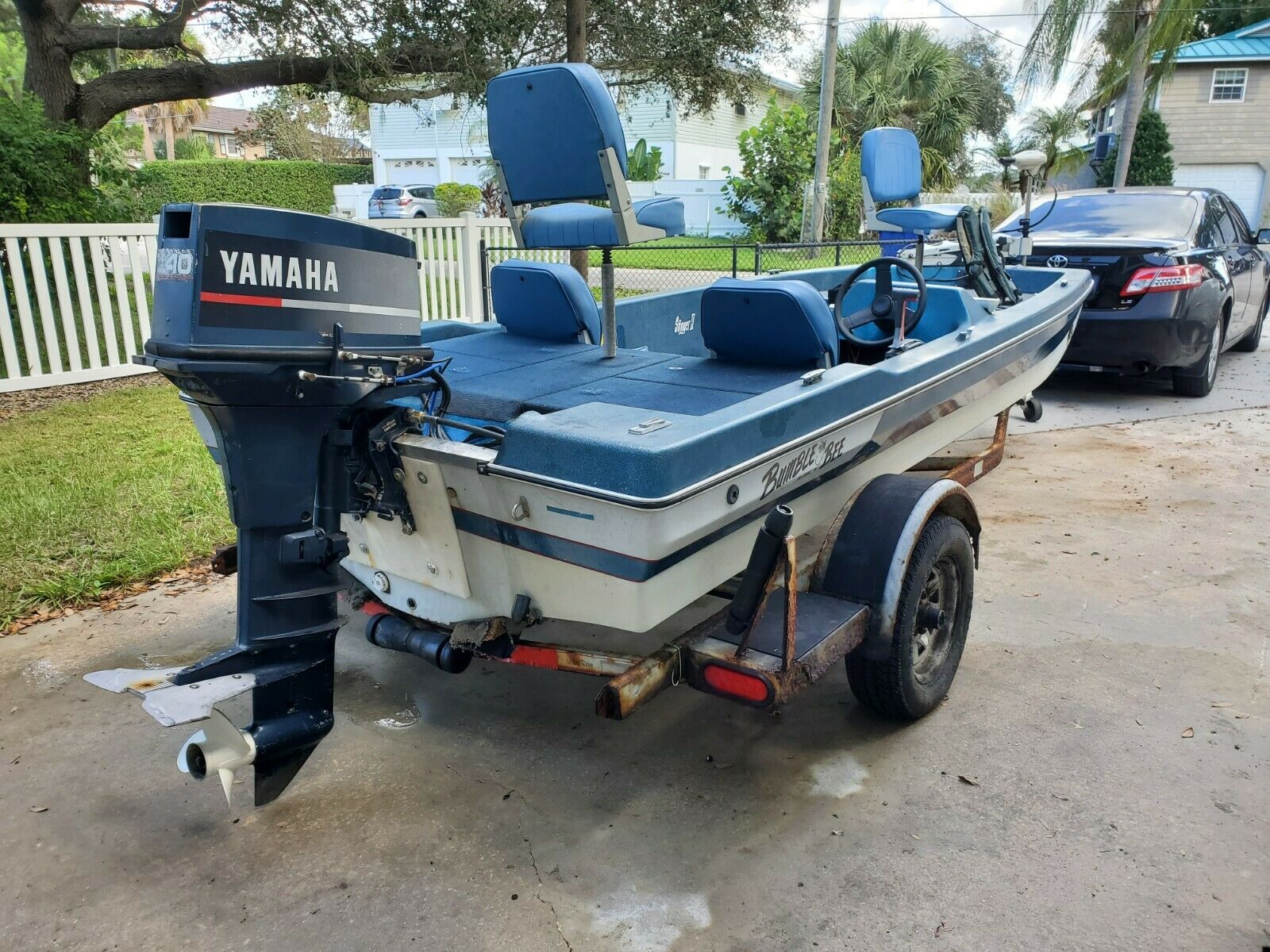 Bumble Bee 1990 For Sale For $2,100 - Boats-from-USA.com