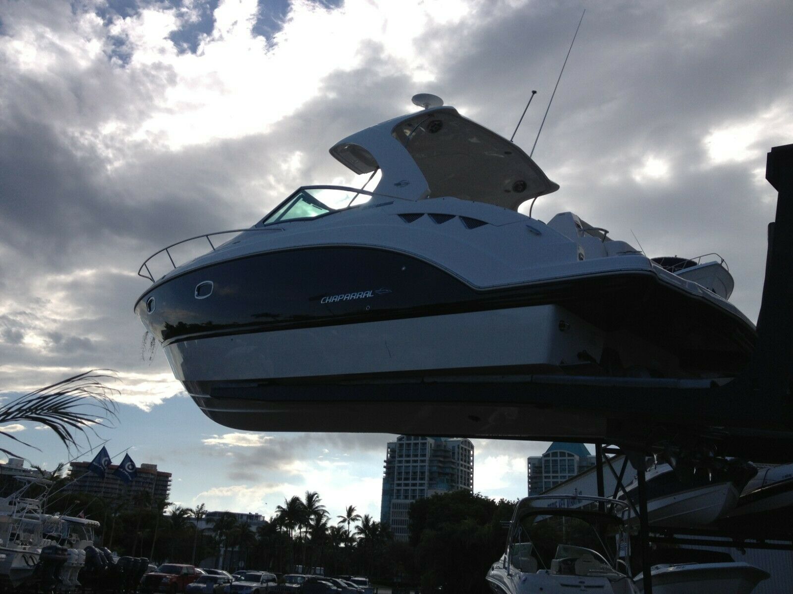 Chaparral 2012 for sale for $146,990 - Boats-from-USA.com