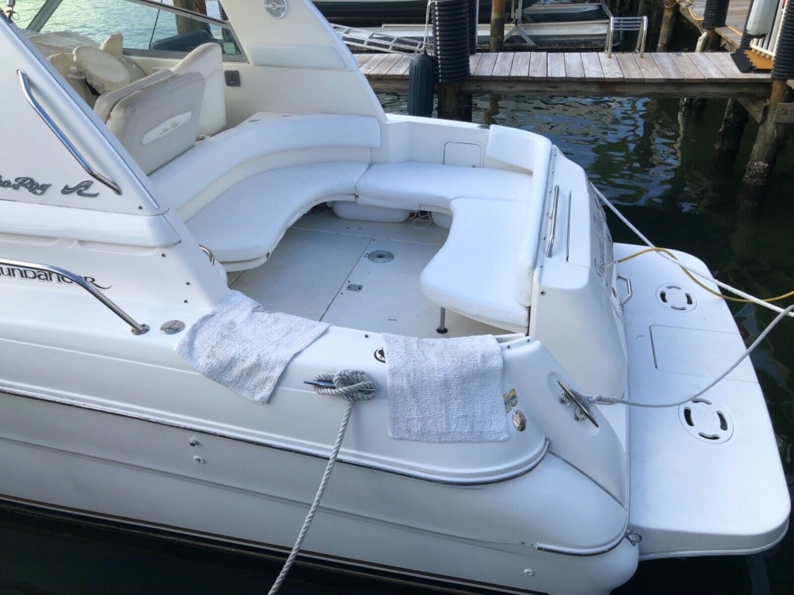 Sea Ray 2001 for sale for $30,000 - Boats-from-USA.com