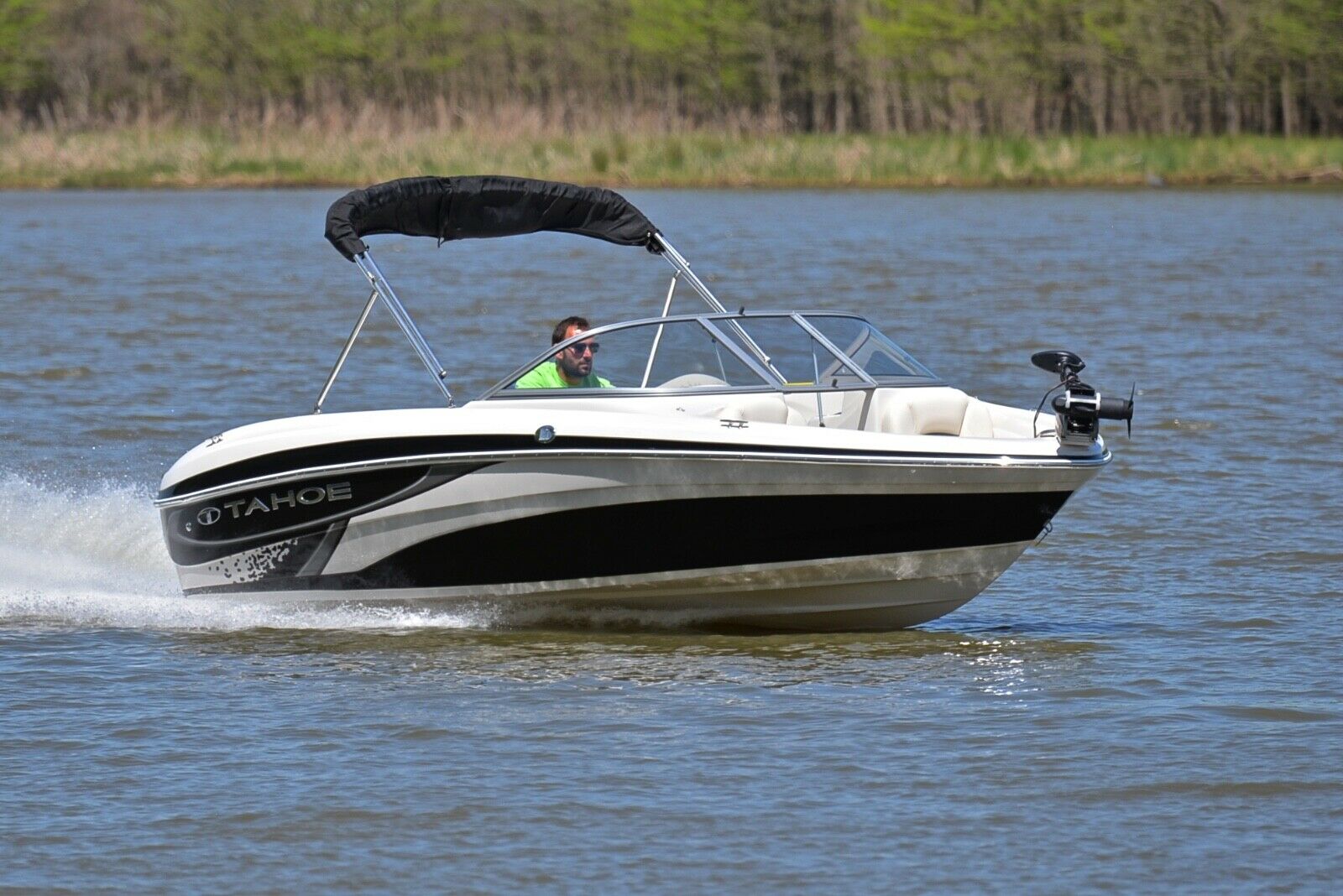 Tahoe Q5i SF 2011 for sale for $24,500 - Boats-from-USA.com