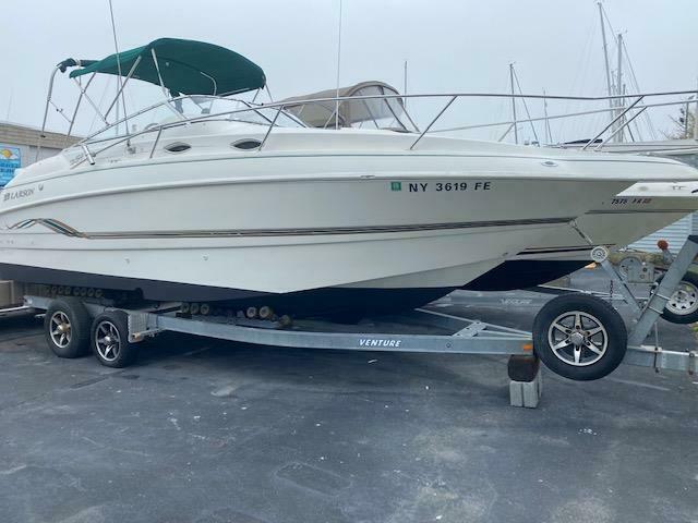 Larson 254 Cabrio 1998 for sale for $13,995 - Boats-from-USA.com