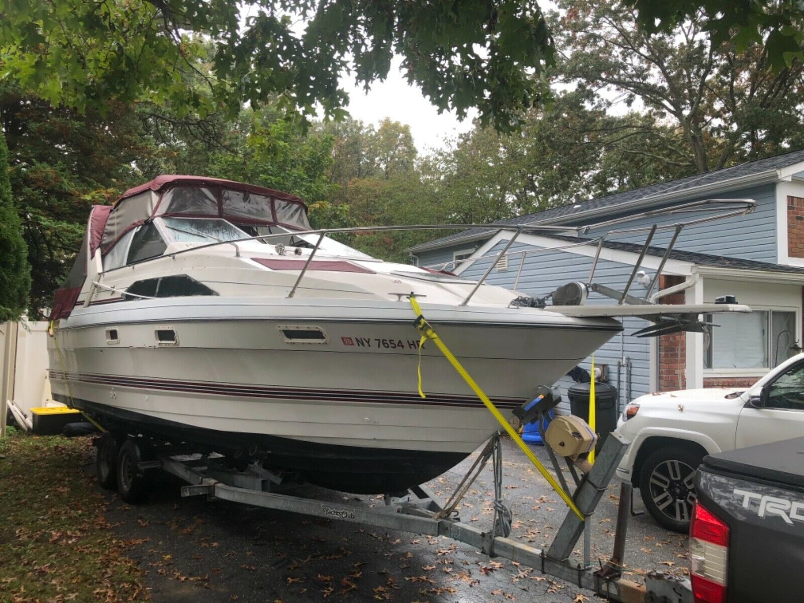 Bayliner 2655 1988 for sale for $2,250 - Boats-from-USA.com