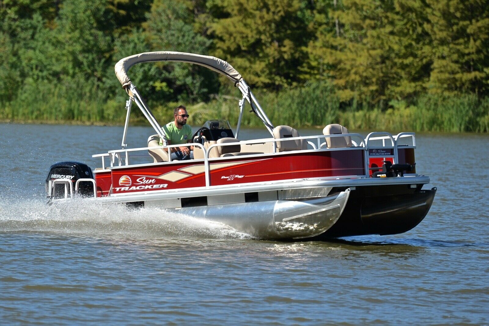 Sun Tracker Bass Buggy Dlx Boat For Sale Waa2