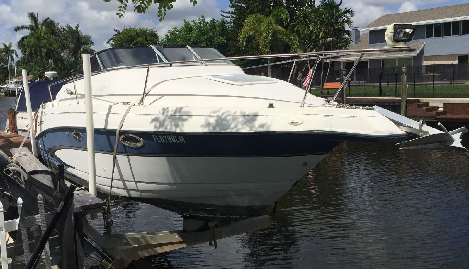 Glastron GS 24.9 Ft Boat 2000 for sale for $20 - Boats-from-USA.com