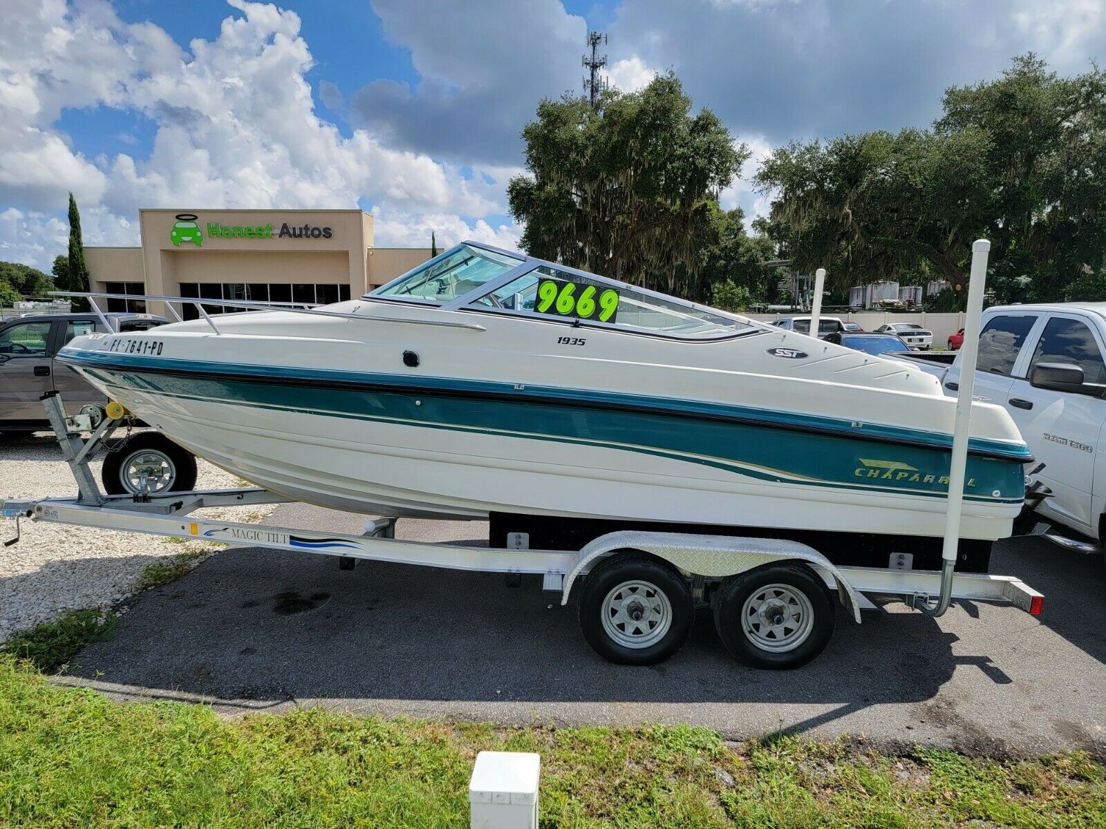 Chaparral 1935 SST 1996 for sale for $500 - Boats-from-USA.com