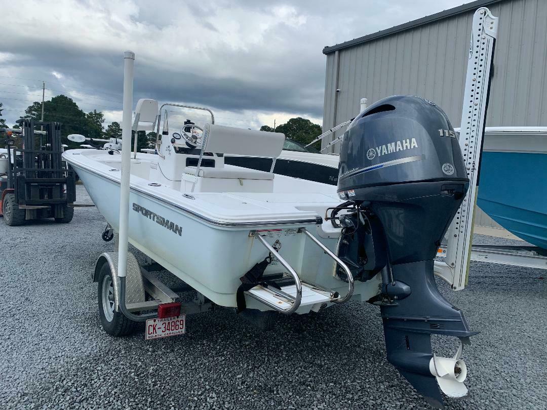 Sportsman 20 Island Bay F115xb Only 221mo Year End Blowout