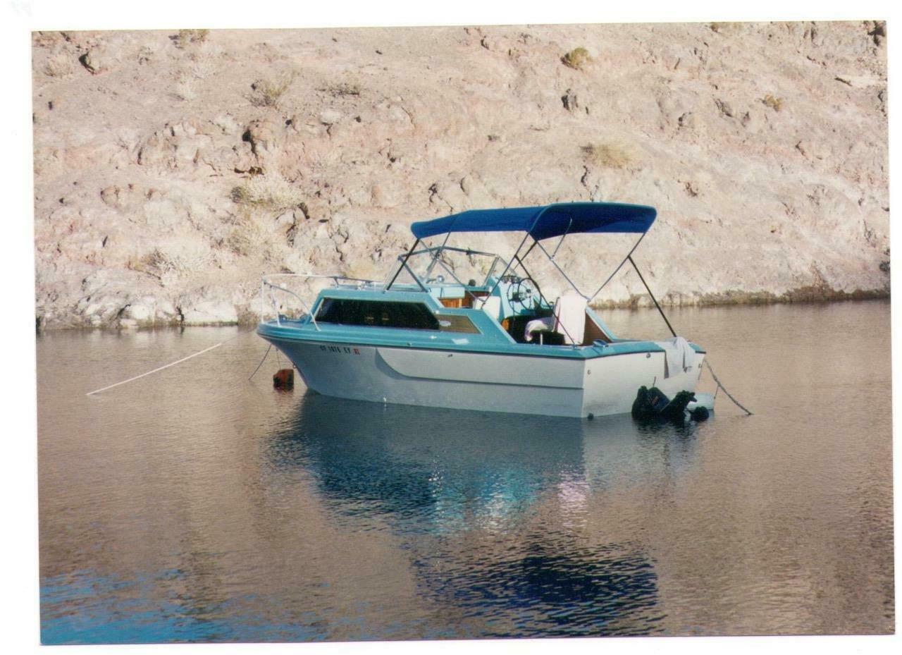 Morgan Craft 20' Boat Located In Loma, CA - Has Trailer