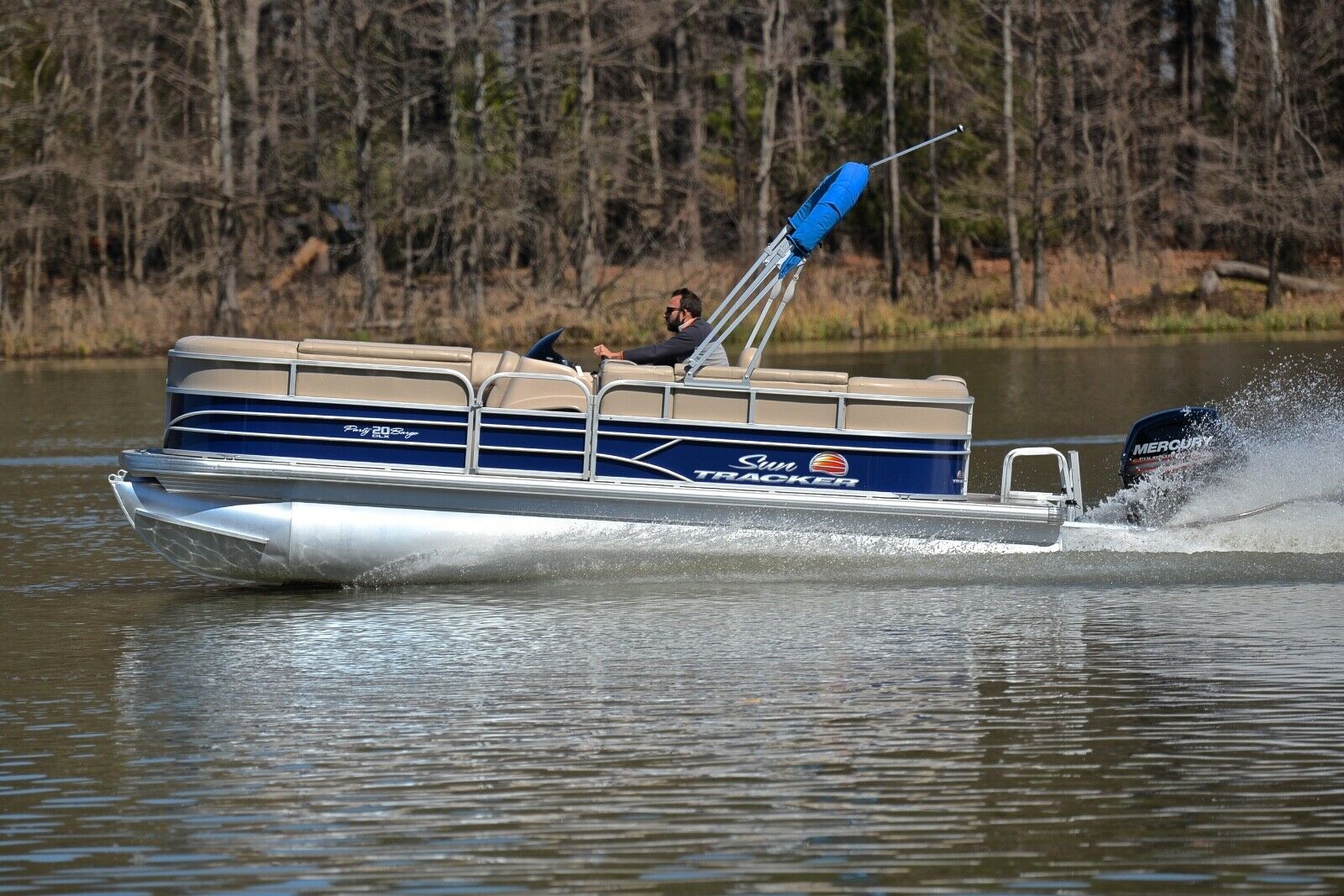 SUN TRACKER 20 PARTY BARGE ...90 HP ... ONLY 60 HOURS 2018 For Sale For ...