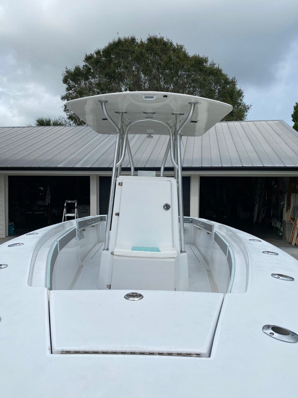 23’ Open Contender Center Console With Hardtop And Dual Axel Trailer ...