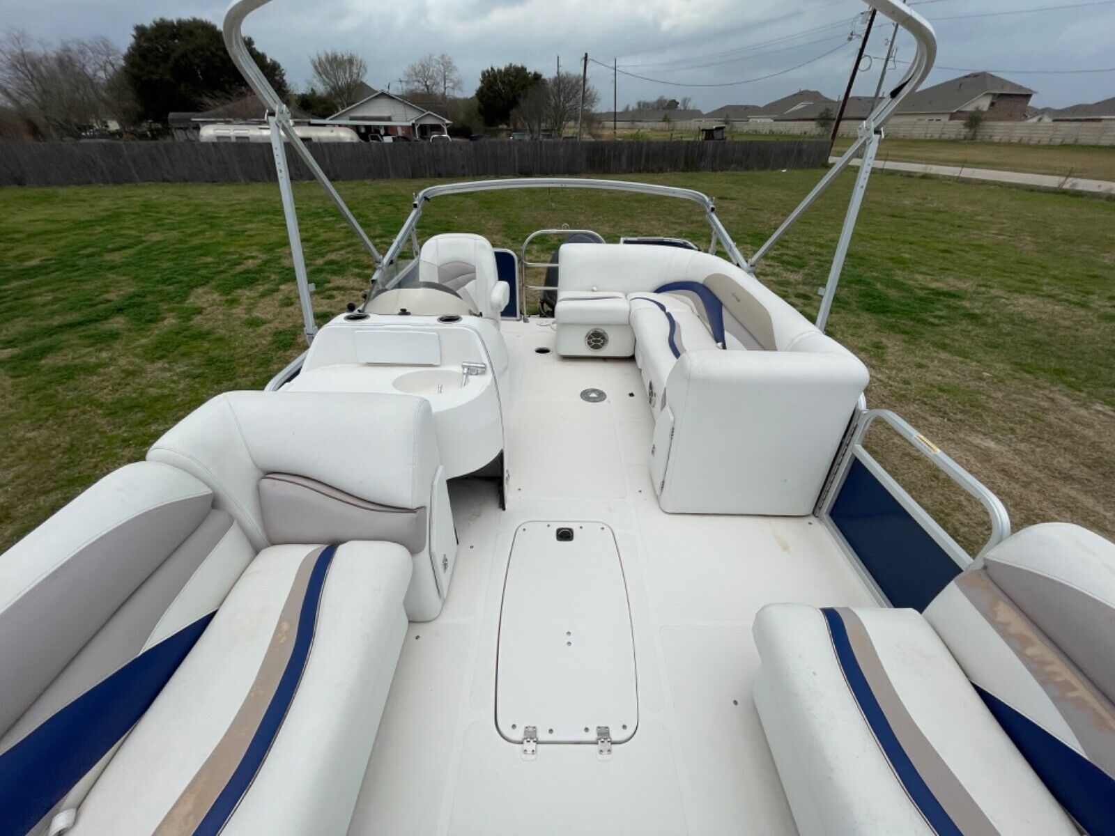 Used Deck Boats For Sale 2013 for sale for 1,486