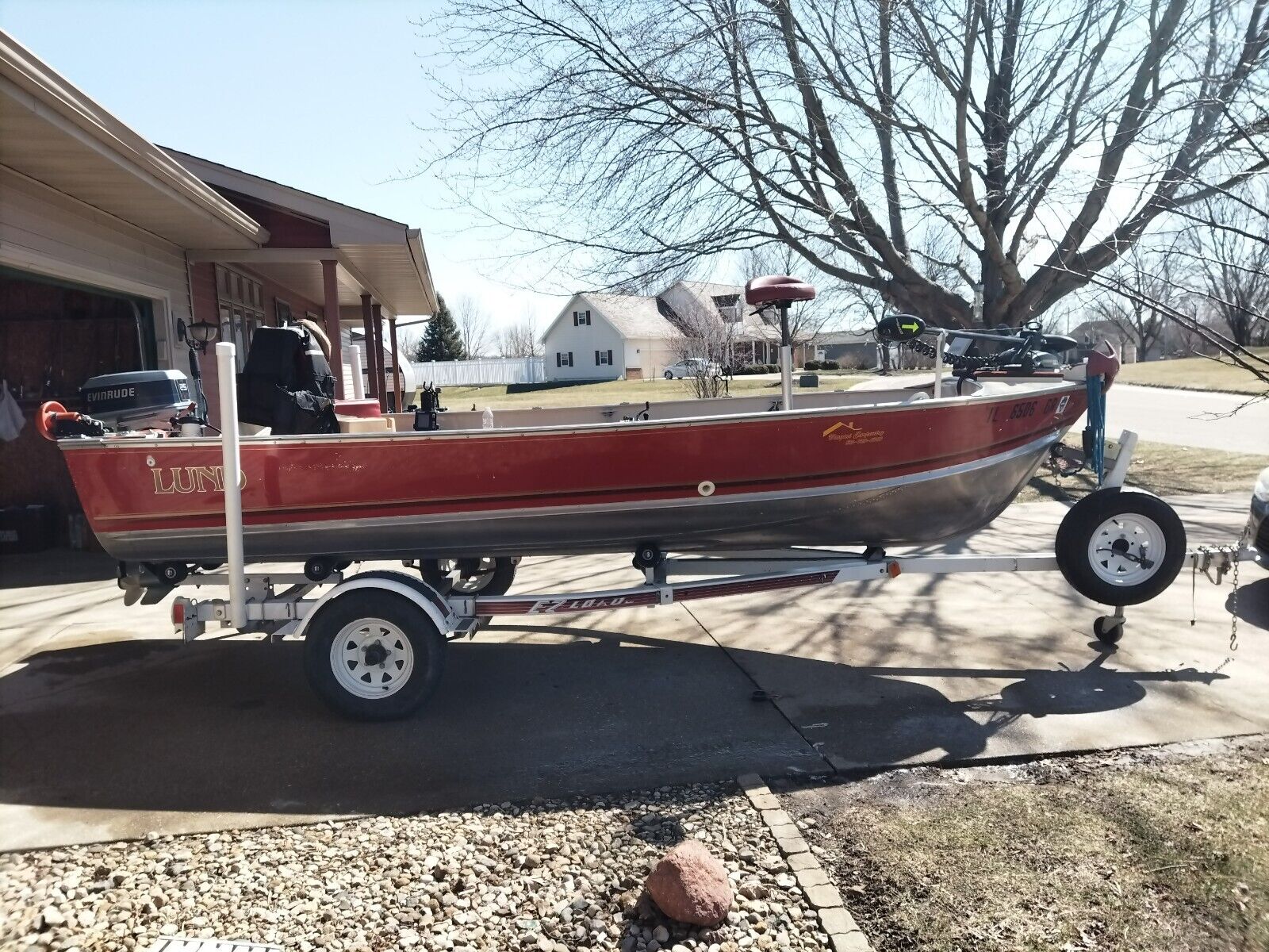 1986 Lund 16 Pike Fishing Boat 1986 for sale for 675