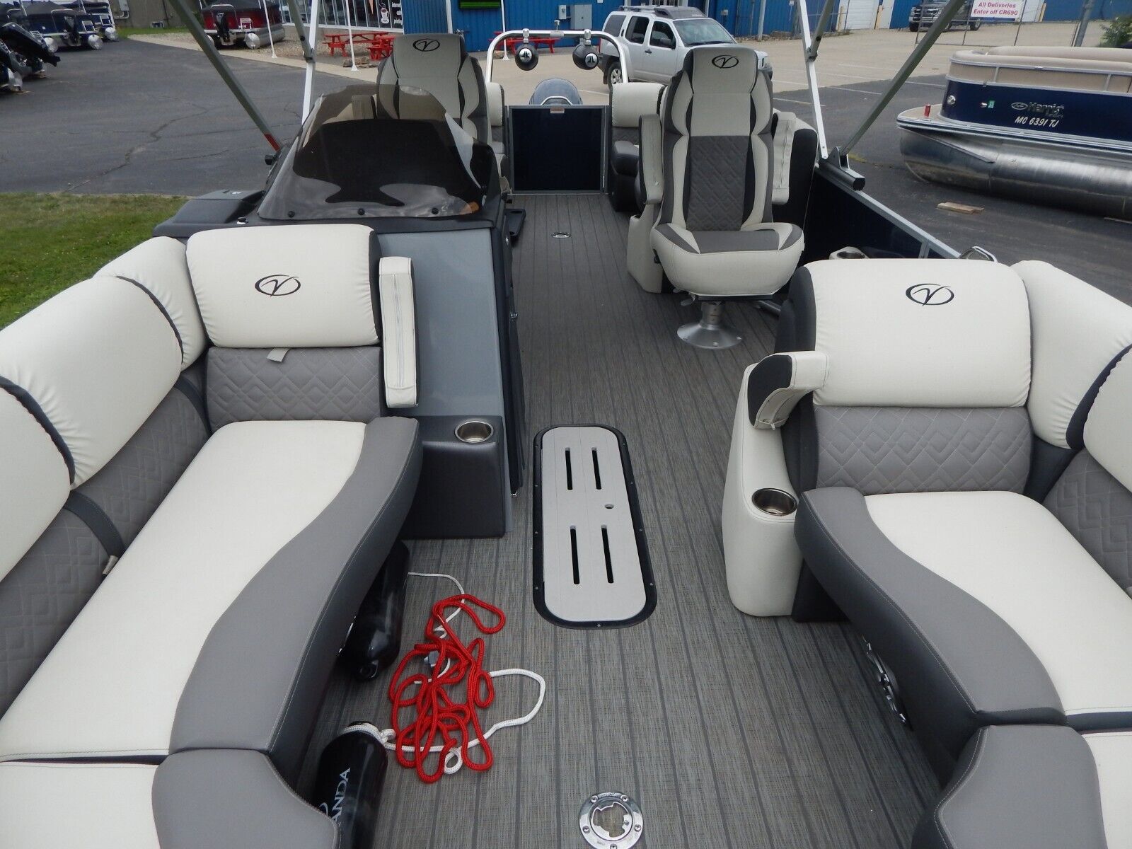 2023 VERANDA VP22RC TRITOON WITH YAMAHA 150 LOADED WITH OPTIONS 2023 ...