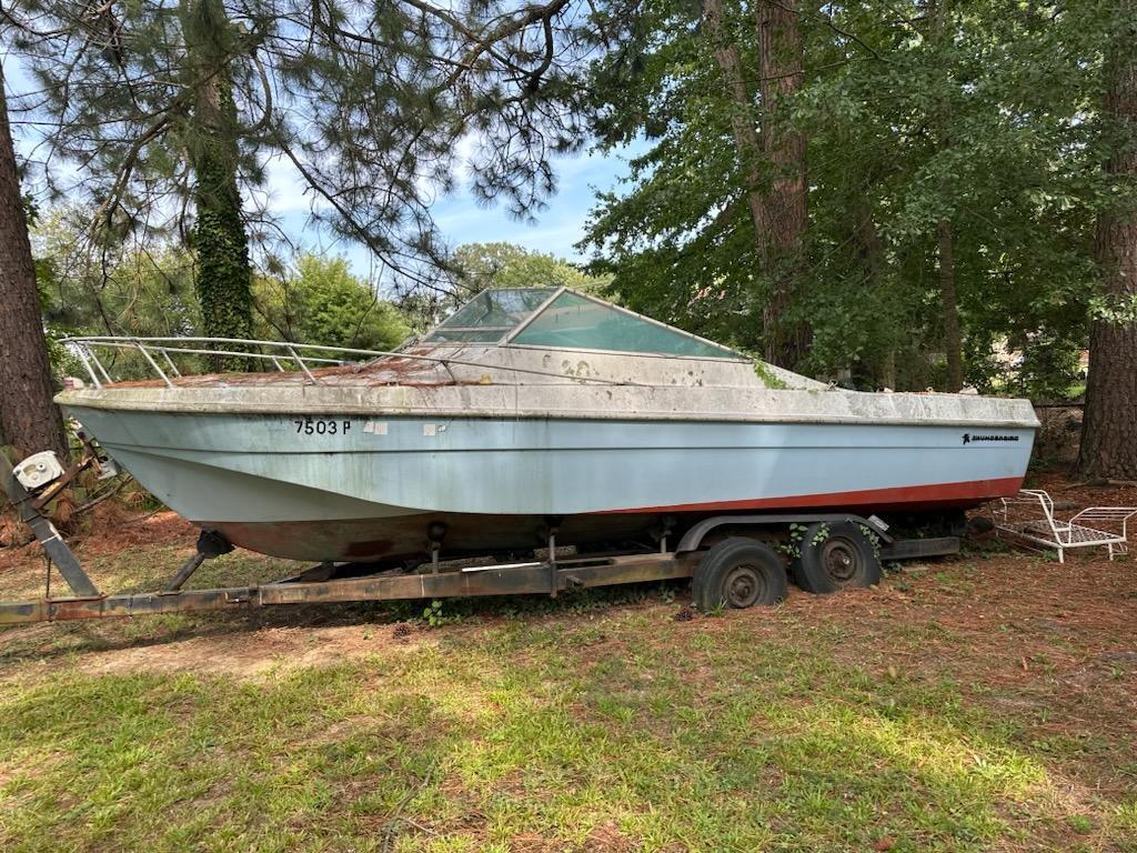 1982 Thunderbird 28' Boat Located In Newport News, VA - Has Trailer ...